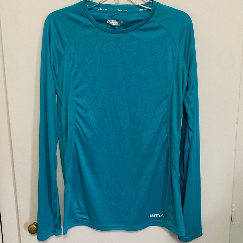 Marmot top